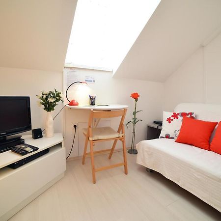 זאגרב Studio Apartment White מראה חיצוני תמונה