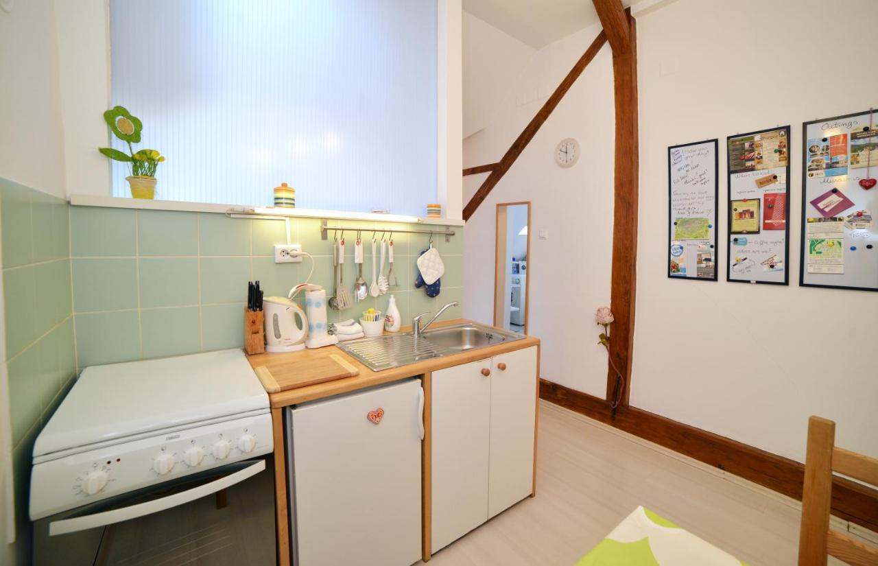 זאגרב Studio Apartment White מראה חיצוני תמונה